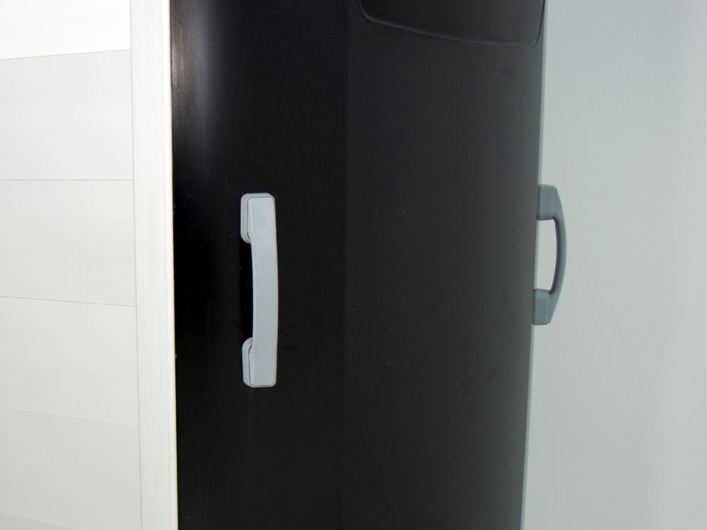 Pferdeanhänger Ifor Williams HBX 506|Sattelkammer|neues Modell | schwarz-Neu – Bild 10