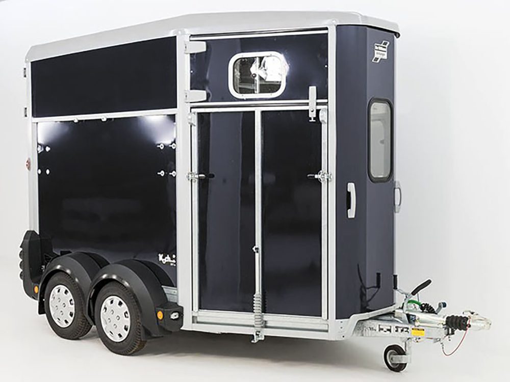 Pferdeanhänger Ifor Williams HB506|Frontausstieg|schwarz-Neu – Bild 2