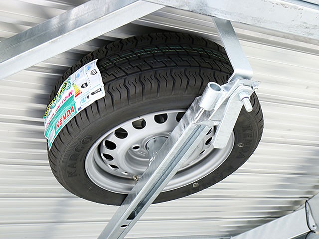 Vezeko Autotrailer Race Master Alu 209x550cm Tridem 3,5t-Neu – Bild 10