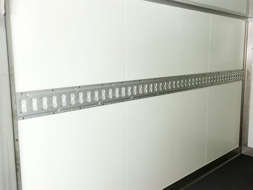 Vezeko Kühlanhänger VZ 121x244cm Höhe:150cm 1,5t-Neu – Bild 7