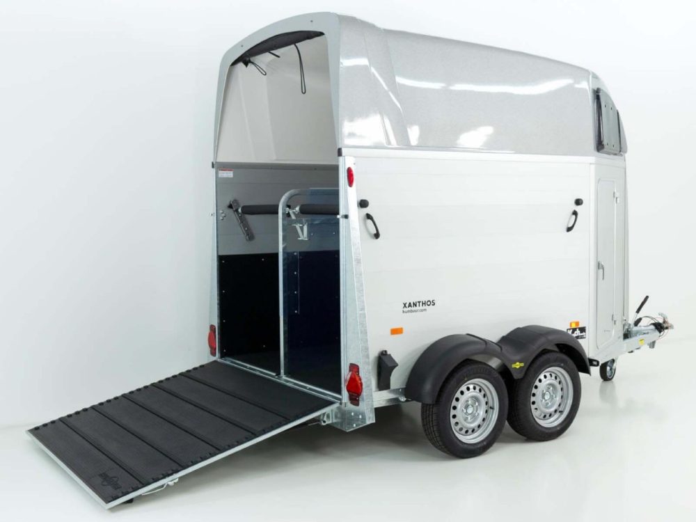 Humbaur Pferdeanhänger XANTHOS 2400|silber|Sattelkammer-Neu – Bild 2