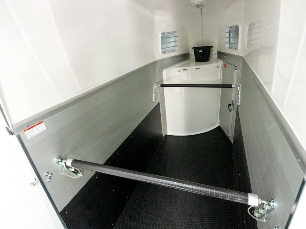 Humbaur Pferdeanhänger Single Alu 1600|Sattelkammer-Neu – Bild 4