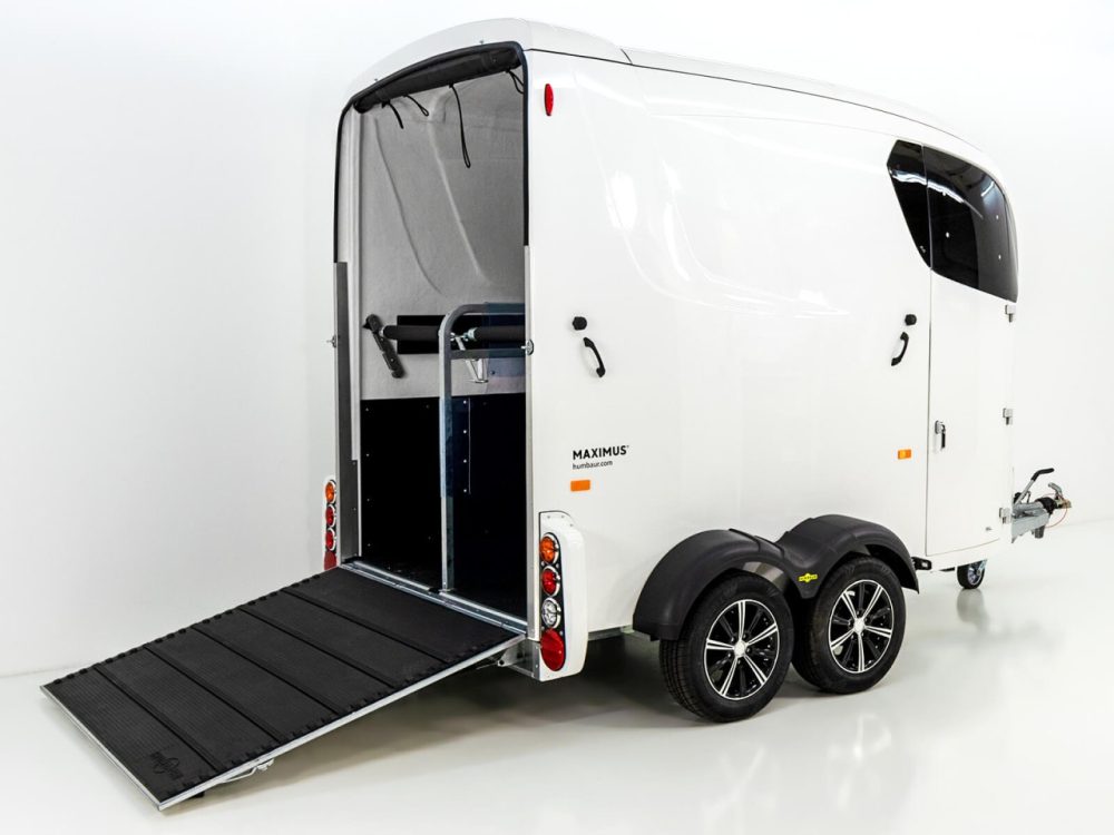 Humbaur Pferdeanhänger Maximus 2700 S|weiß|Sattelkammer|Schraubfederfahrwerk-Neu – Bild 3