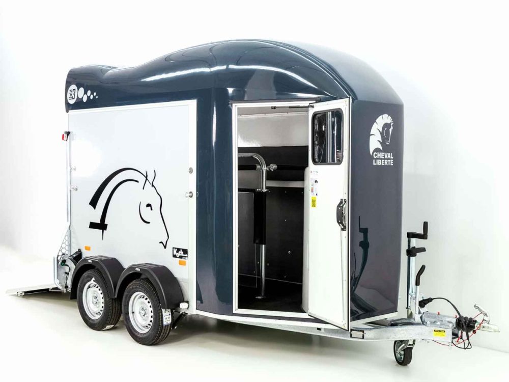 Cheval Liberte Pferdeanhänger GOLD 3| Sandwich| Pullman 2| Sattelkammer-Neu – Bild 3