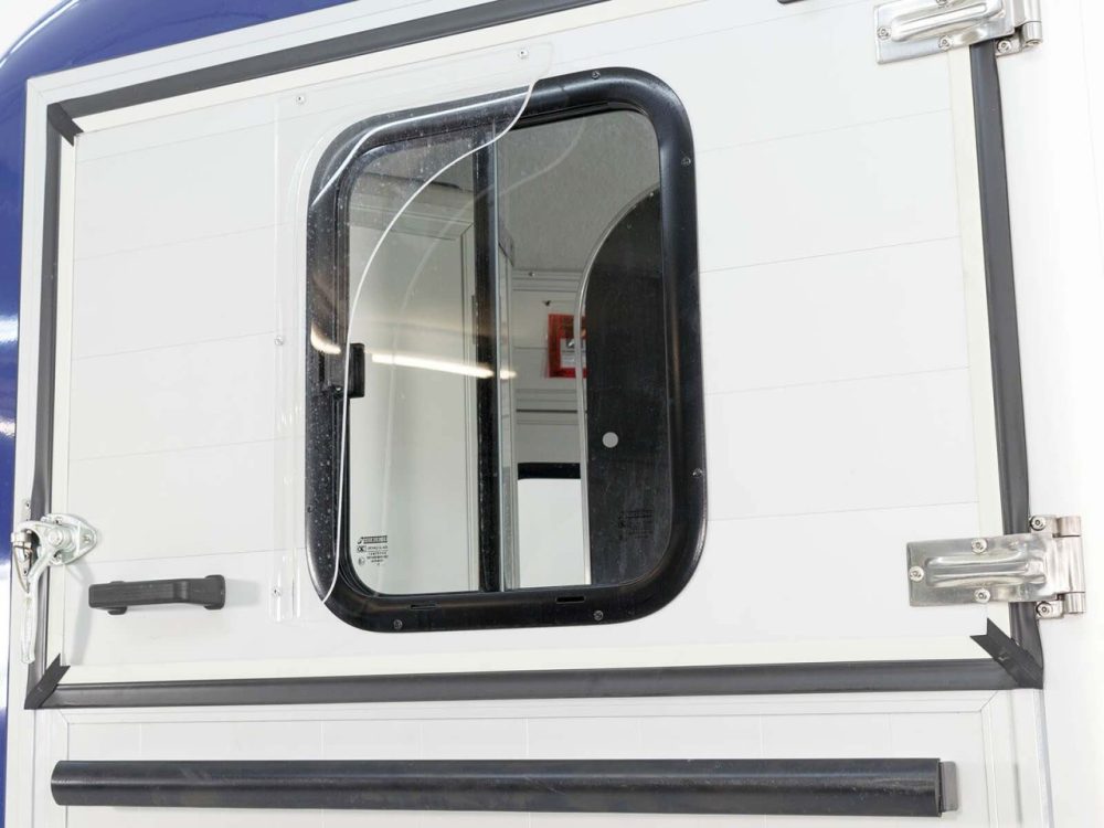 Cheval Liberte Pferdeanhänger Touring Country| Sattelkammer| Frontausstieg| blau-Neu – Bild 10