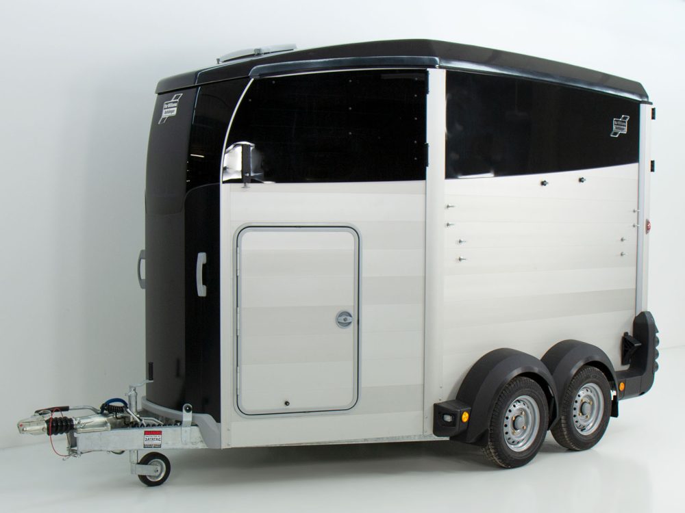 Pferdeanhänger Ifor Williams HBX 506|Sattelkammer|neues Modell | schwarz-Neu – Bild 3