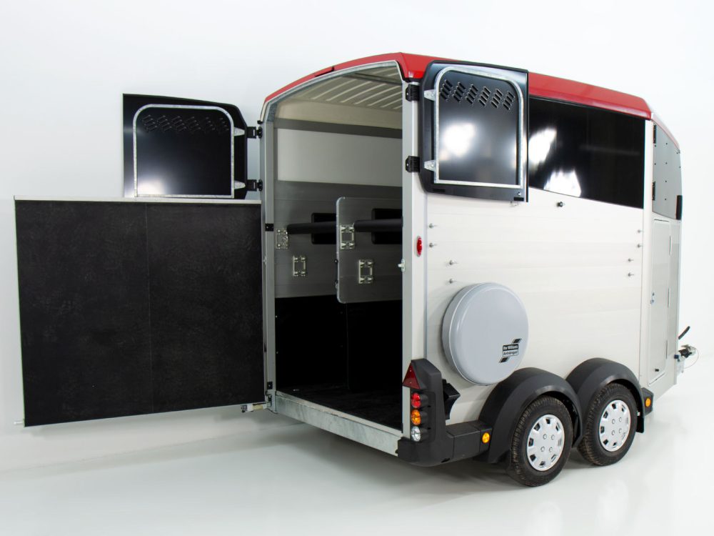 Pferdeanhänger Ifor Williams HBX 506|Sattelkammer|neues Modell|rot-Neu – Bild 3