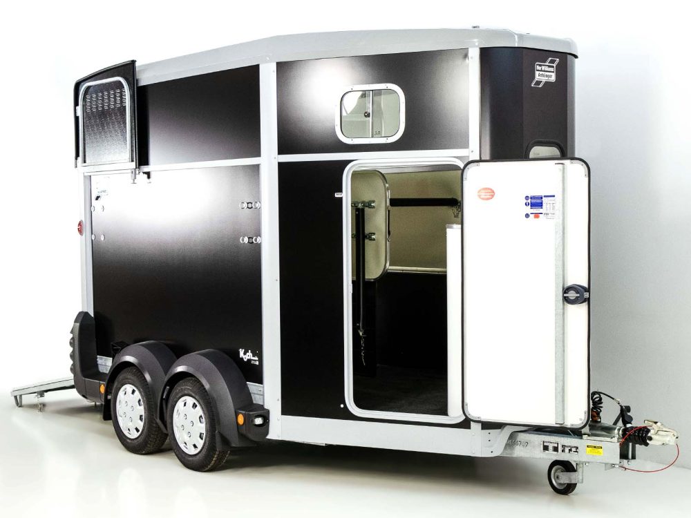 Pferdeanhänger Ifor Williams HB511|Sattelkammer|schwarz-Neu – Bild 3