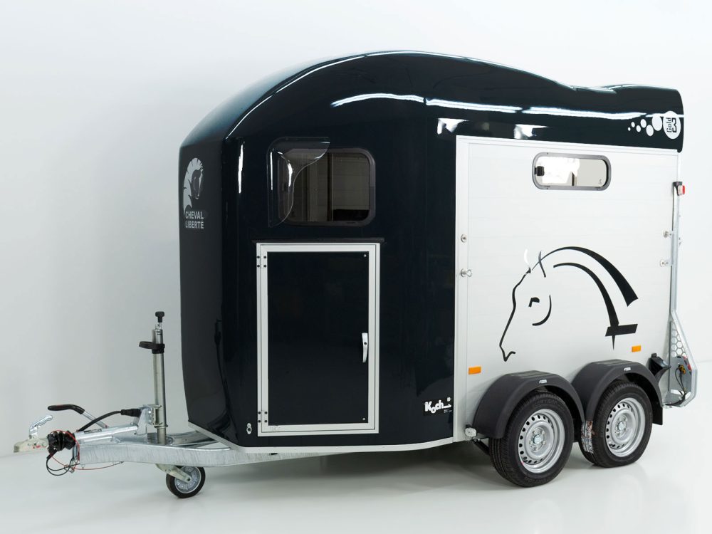 Cheval Liberte Pferdeanhänger GOLD 3|Premium Pullman 2|Sattelkammer|schwarz-Neu – Bild 4