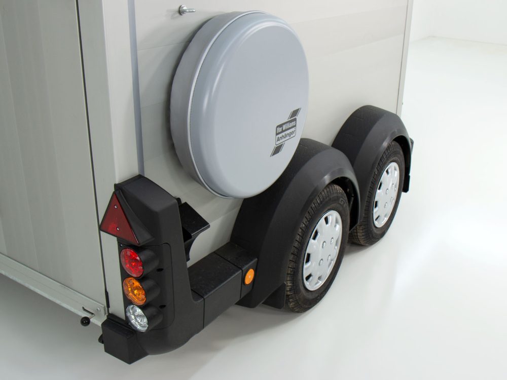 Pferdeanhänger Ifor Williams HBX 506|Sattelkammer|neues Modell|rot-Neu – Bild 8