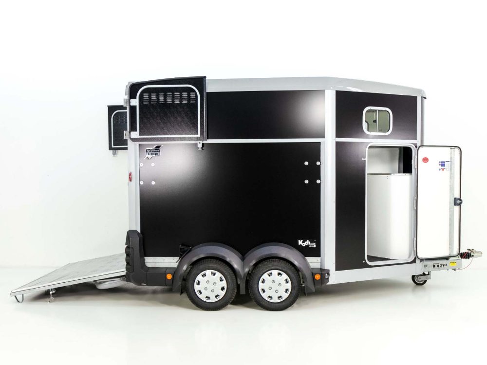 Pferdeanhänger Ifor Williams HB511|Sattelkammer|schwarz-Neu – Bild 8
